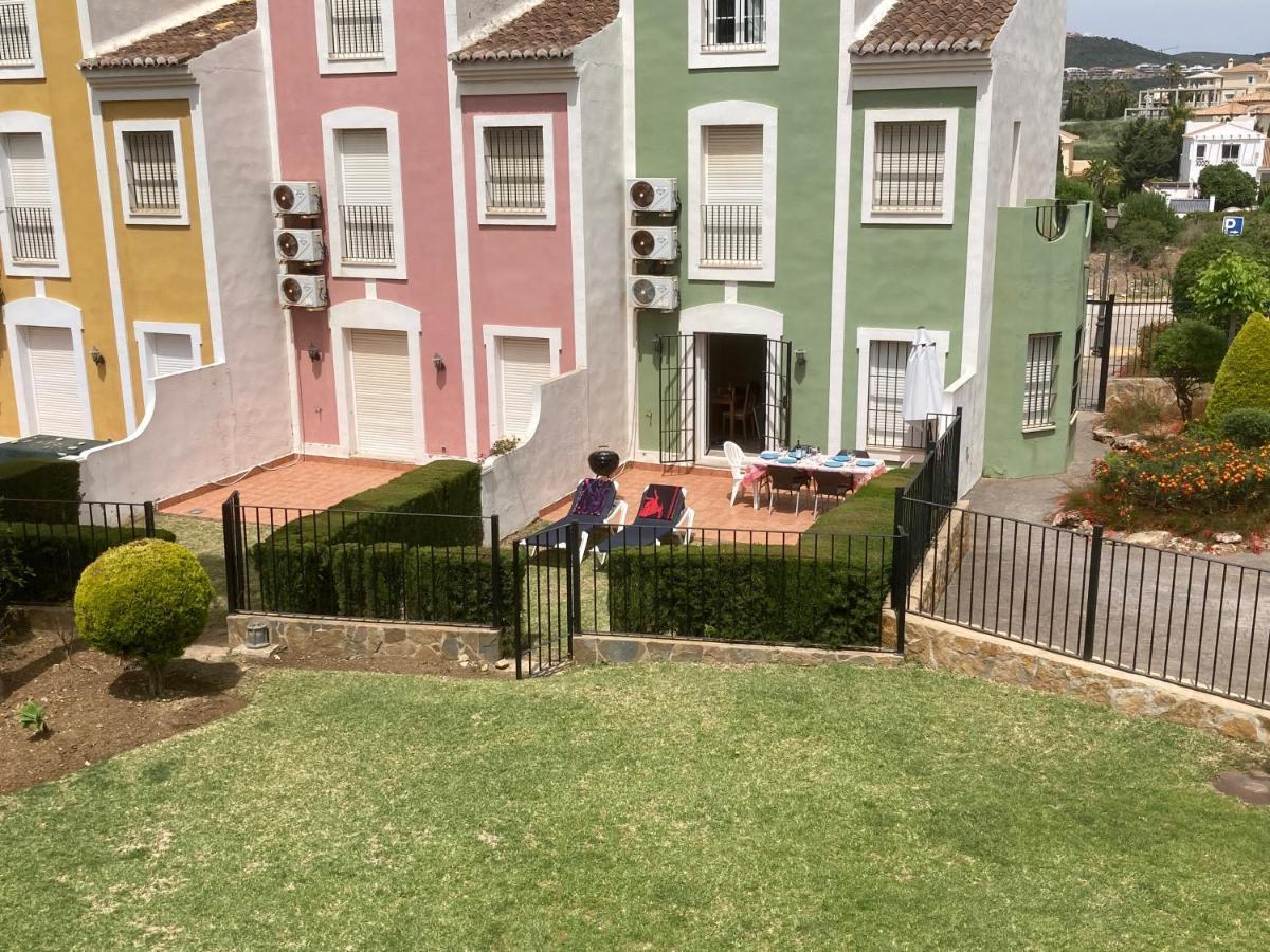 3 Storey Townhouse - Costa Del Sol Bahia de Casares Bagian luar foto